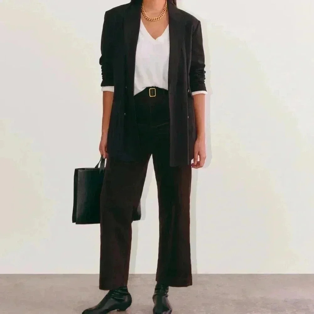 EVERLANE The Sailor Pant in Corduroy Black Size Size 6